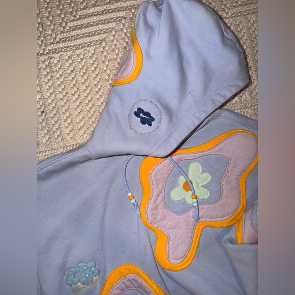 Nike Women's Blue Shorts and Hoodie Set - Picture 7 of 7